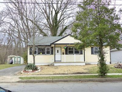 206 Otter Branch Dr, Magnolia, NJ, 08049