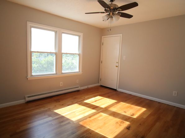 811 Springwood Ave #8