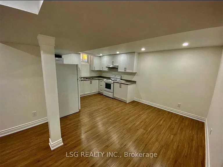 58 Bulmer Cres #BASEMENT — Photo 4