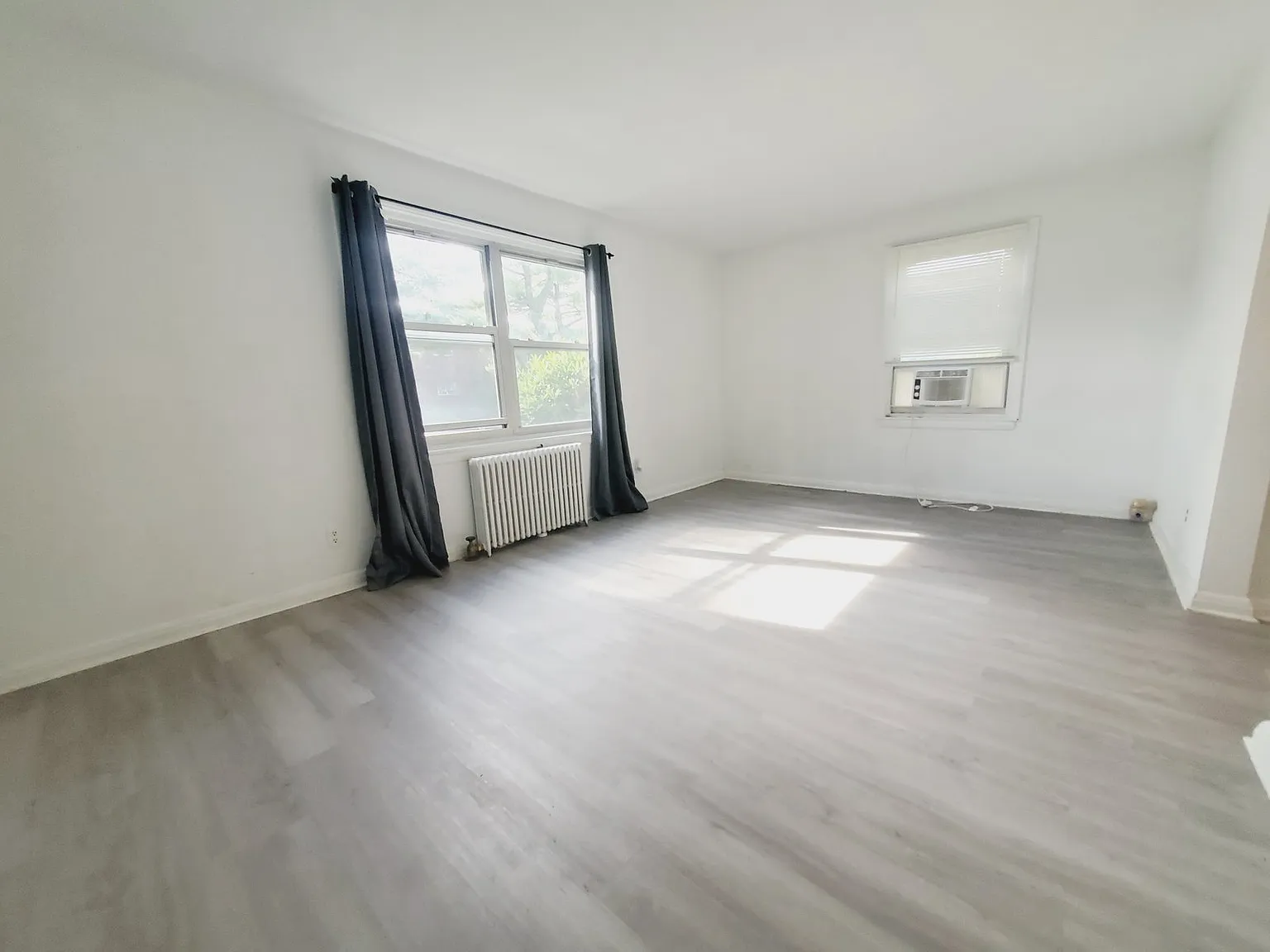 1 bed, 1.0 bath, 600 sqft, $1,975 — Photo 4