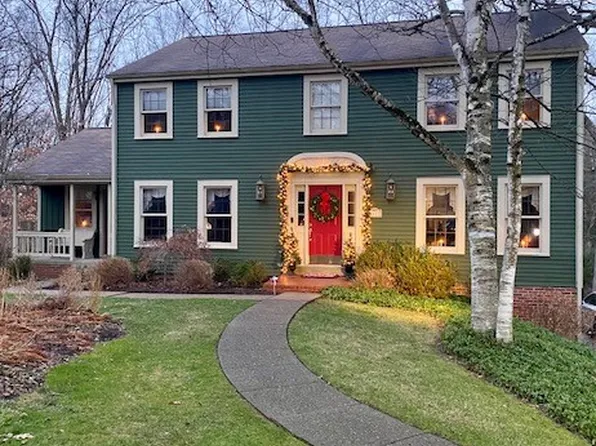 4625 Hidden Pond Dr, Allison Park, PA 15101