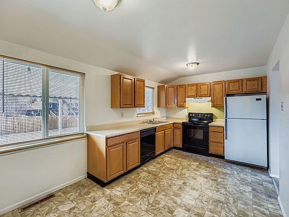 5th image of 3857 Fetlock Cir