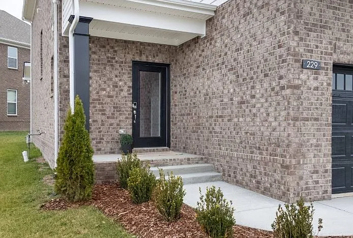 229 Hudson Dr — Photo 34