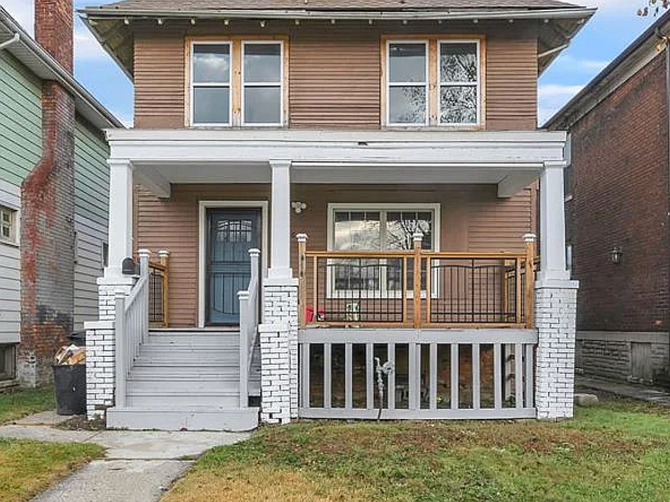 1st image of 4676 Victoria Ave
