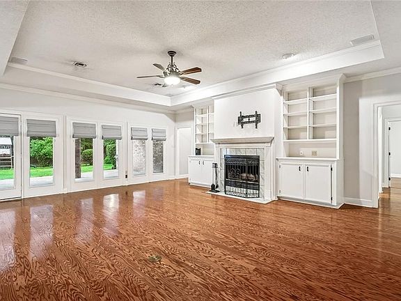 3rd image of 69 Parc Pl