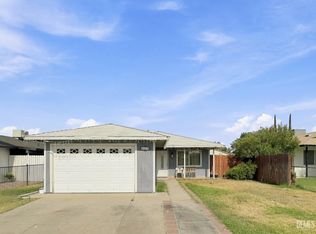 602 10th St, Mc Farland, CA 93250