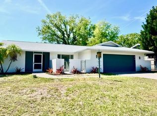 3320 Riviera Dr, Sarasota, FL 34232