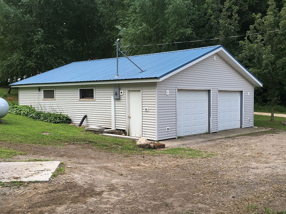 1st image of 47267 Holiday Park Dr