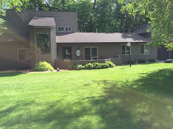 3rd image of 5559 Southshore Dr