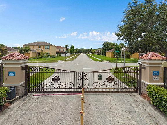 3rd image of 4156 Key Colony Pl