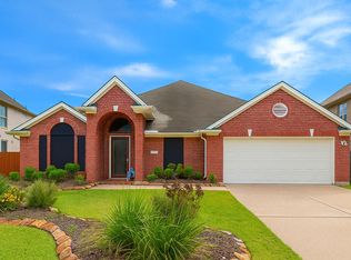 10827 Oak Bayou Ln, Houston, TX 77064