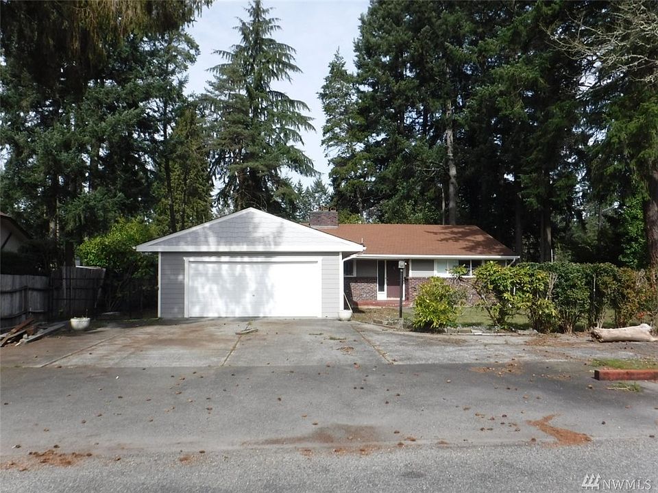 1st image of 8307 Wildwood Ave SW