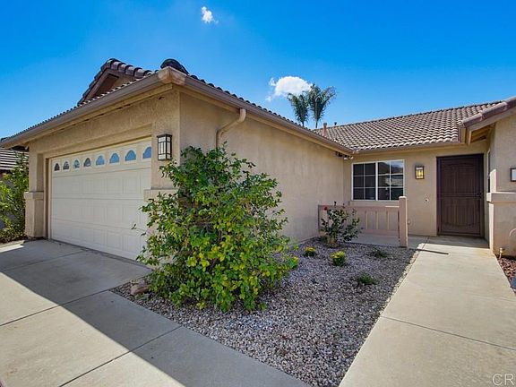 3rd image of 575 Alta Meadow Ln