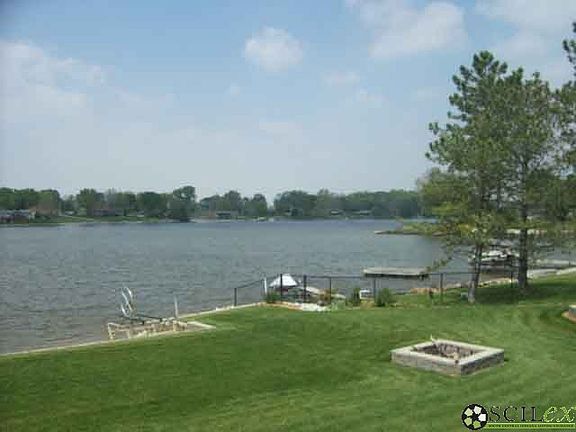 4th image of 15582 E Lake Shore Dr S