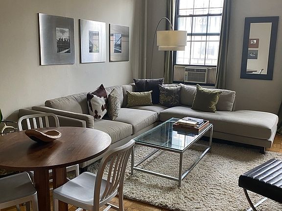 5th image of 61 2nd Ave APT 3A