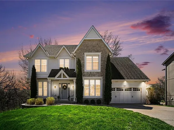 7807 Deer Run, Parkville, MO 64152