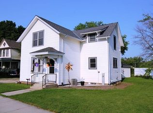 211 Wisconsin St, Adell, WI 53001