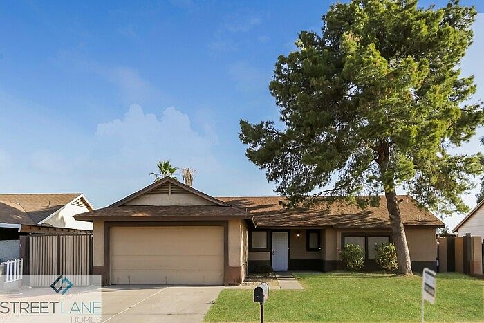1st image of 7964 W Mackenzie Dr