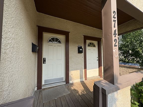2nd image of 2742 Grand Ave S #1