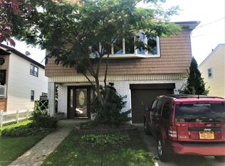 15 Eagle Rd, Staten Island, NY 10314