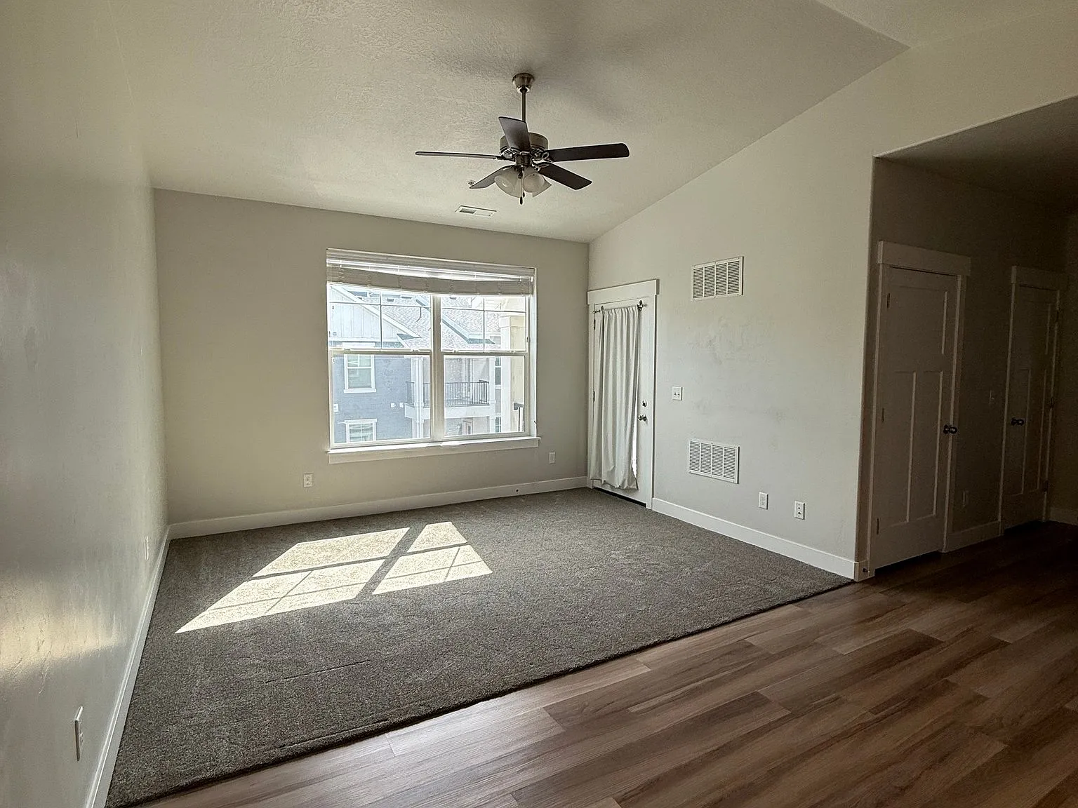 Property for rent in Herriman, UT — Photo 2