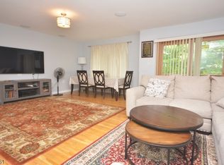 72 Devonshire Ct, Hillsborough, NJ 08844