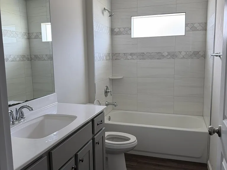 4634 SW Athena Dr — Photo 20