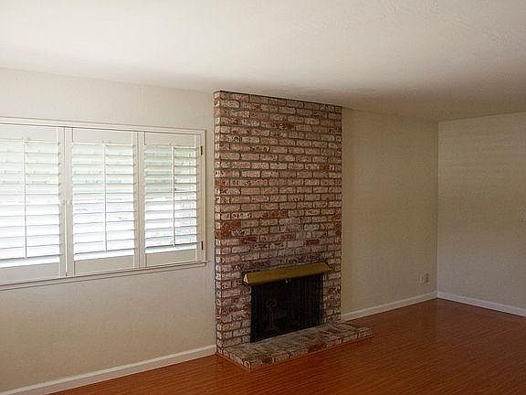 3rd image of 20966 S San Tomas Aquino Rd