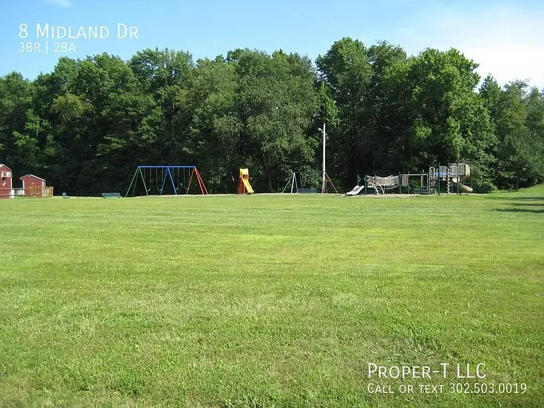 8 Midland Dr — Photo 19