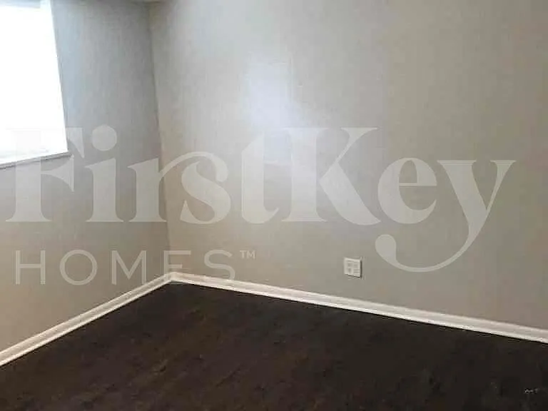 931 Central Ave — Photo 10