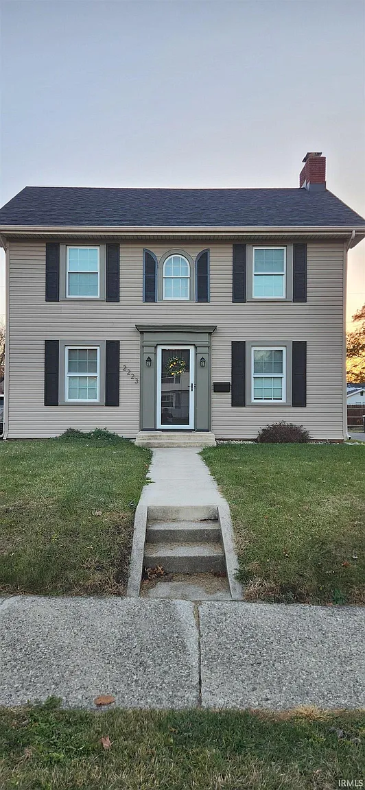 2223 Owaissa Way photo 1
