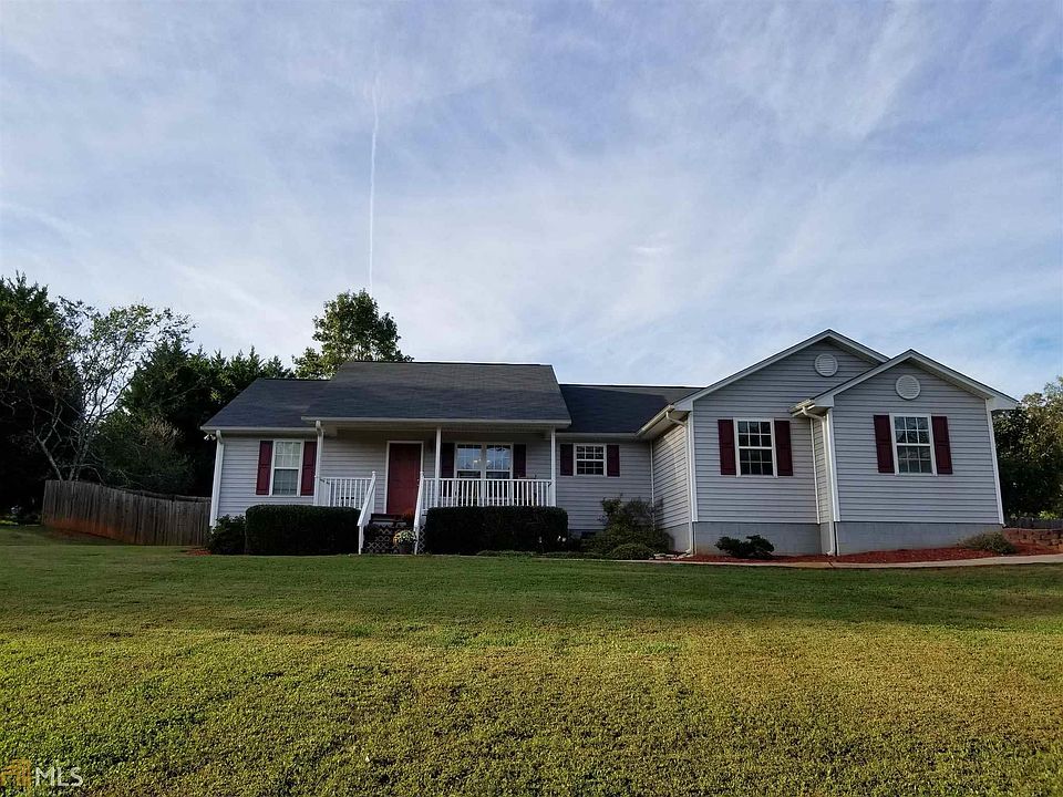 1st image of 123 Sullivan Dr