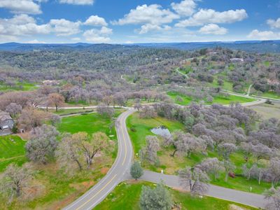 23000 Darkhorse Dr, Auburn, CA, 95602