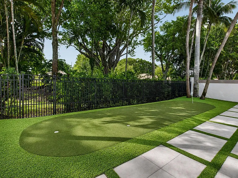 5372 NW 21st Ave — Photo 46