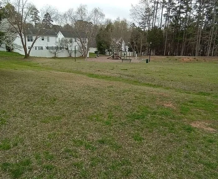 738 Ablow Dr — Photo 25