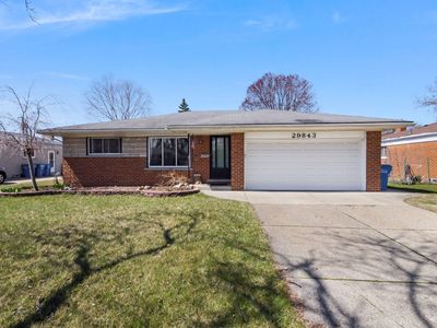29843 Blossom Ln, Warren, MI, 48088