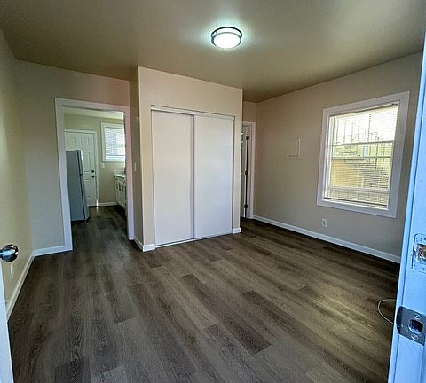 4th image of 3721 Allendale Ave APT F