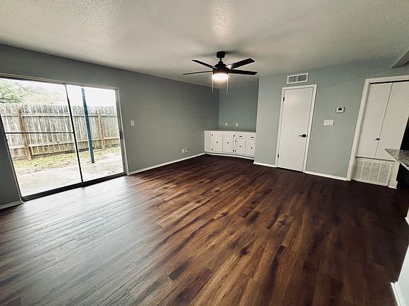 2nd image of 303 Palmwood Dr #D & H