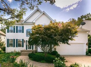 22 Oakhurst Ln, Mount Laurel, NJ 08054