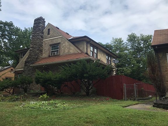 2nd image of 1742 Andina Ave