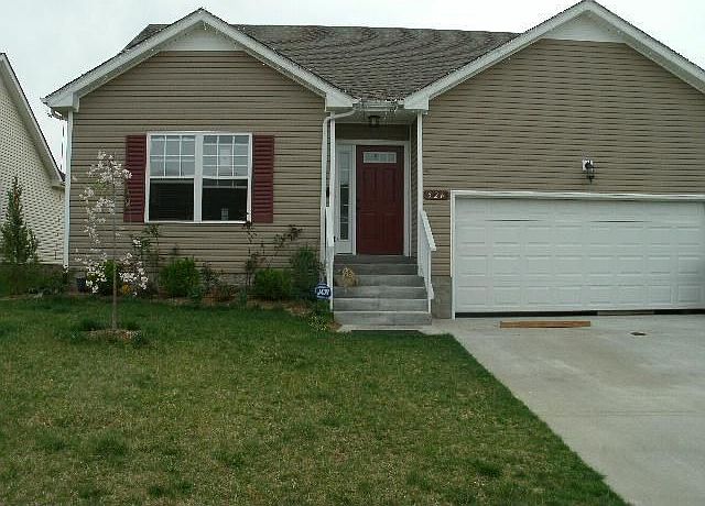 1st image of 526 Fox Trot Dr