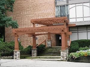 1st image of 5810 Oakwood Dr 2a #2A