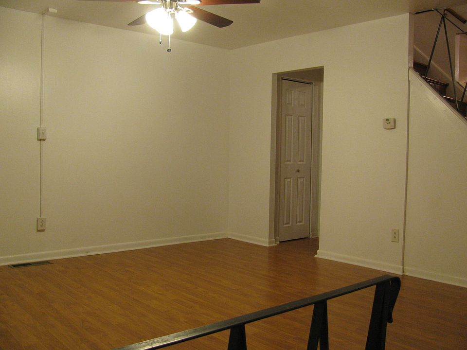 1st image of 213 Alban Dr