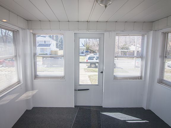3rd image of 2126 6th Street Ct