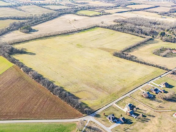 4th image of 1584 Liberty Rd