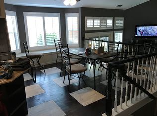 3390 Emerson Dr, Roseville, CA 95661