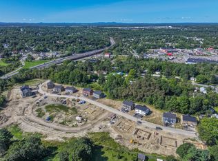 30 Wildwood Dr, Bangor, ME 04401