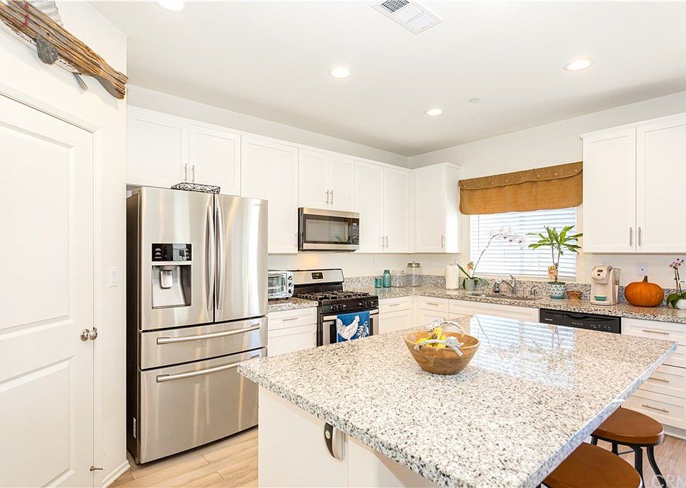 1st image of 30014 Cottage Ln