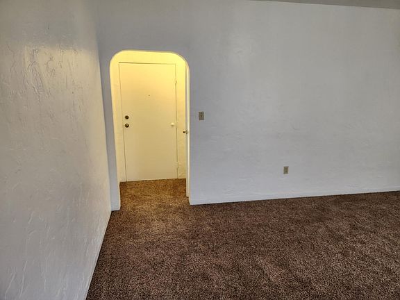 3rd image of 540 W 19th St #9