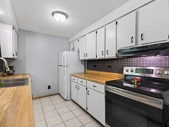 4th image of 13208 Crooked Lake Blvd NW